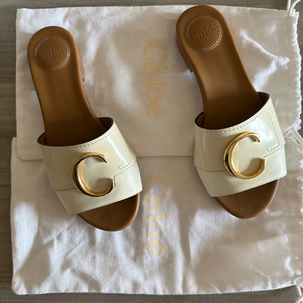 White Chloe Sandal with Gold C Emblem - Size 36